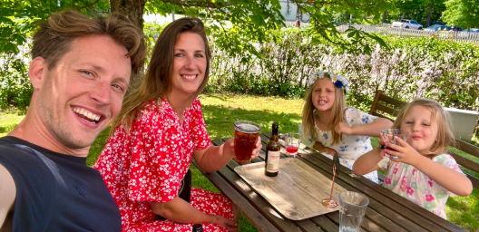 Bråss family in nature